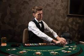Studio dealer JILI dengan multi-kamera untuk pengalaman live-casino yang otentik
